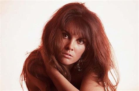 caroline munro sexy|English Classic Bombshell: 40 Glamorous Photos of。